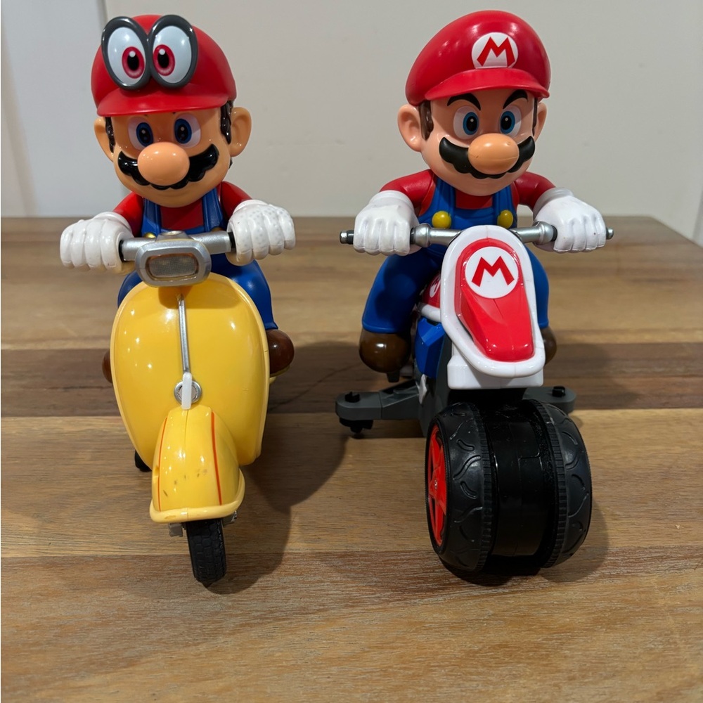 Mario Kart Ride-On Toys - Yellow and Red